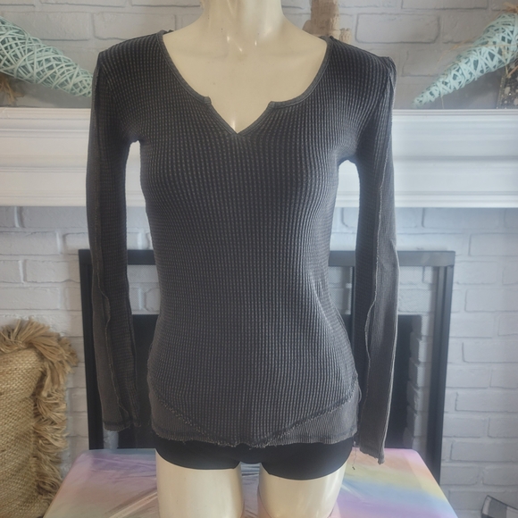 if it were me Tops - if it were me Charcoal Long Sleeve Top